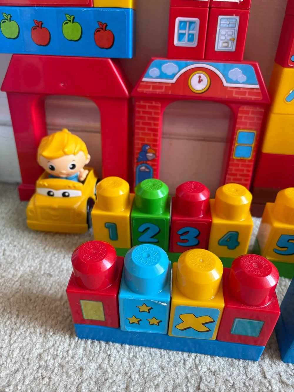 Mega bloks schoolhouse fun, bag of 70 building blocks